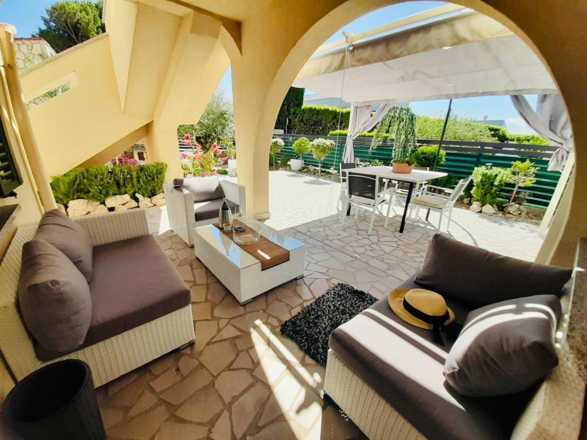 Villa Evamar, Island Krk プナト エクステリア 写真